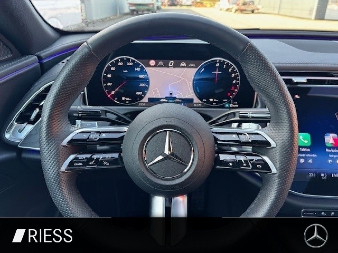 Mercedes-Benz E-Klasse – Bild 14