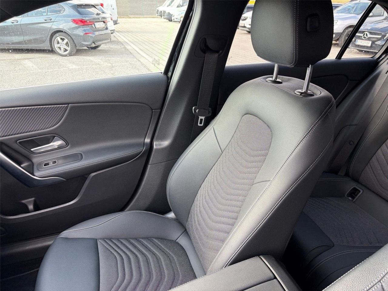 Fahrzeugbild 17 / 21