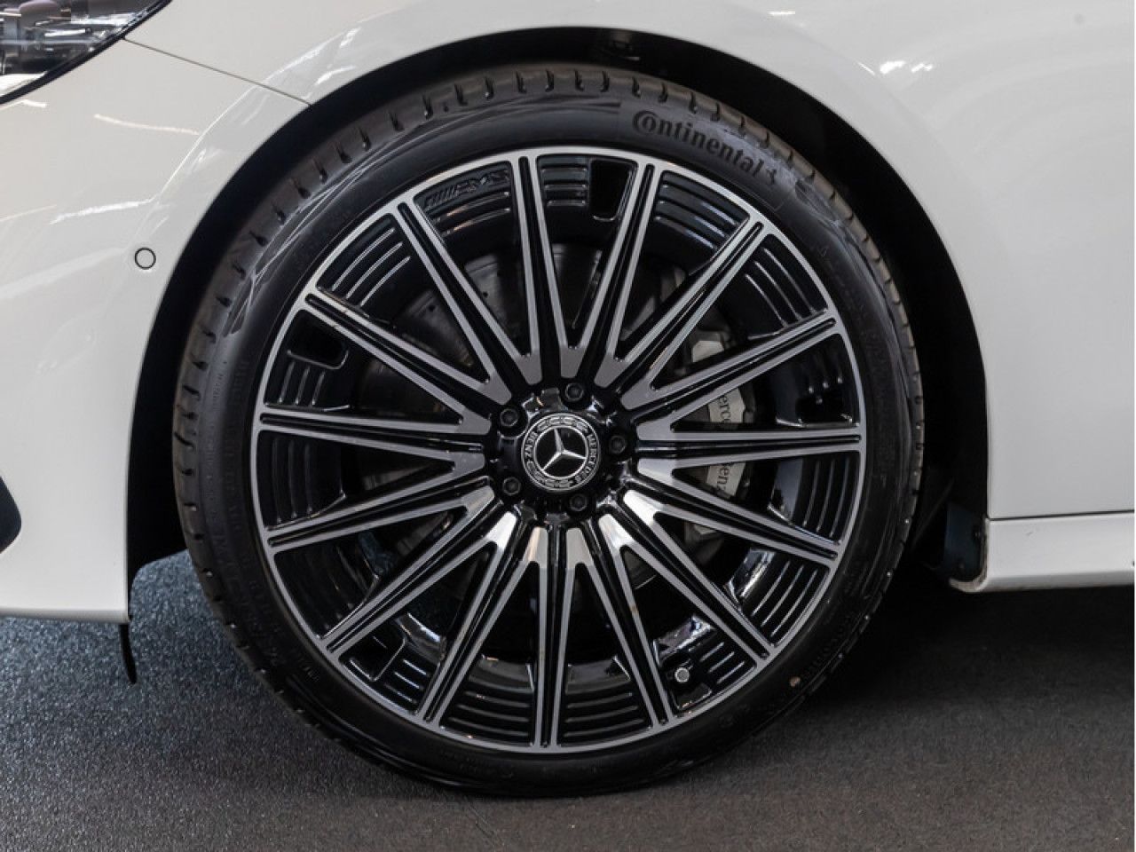 Mercedes-Benz E-Klasse – Bild 7