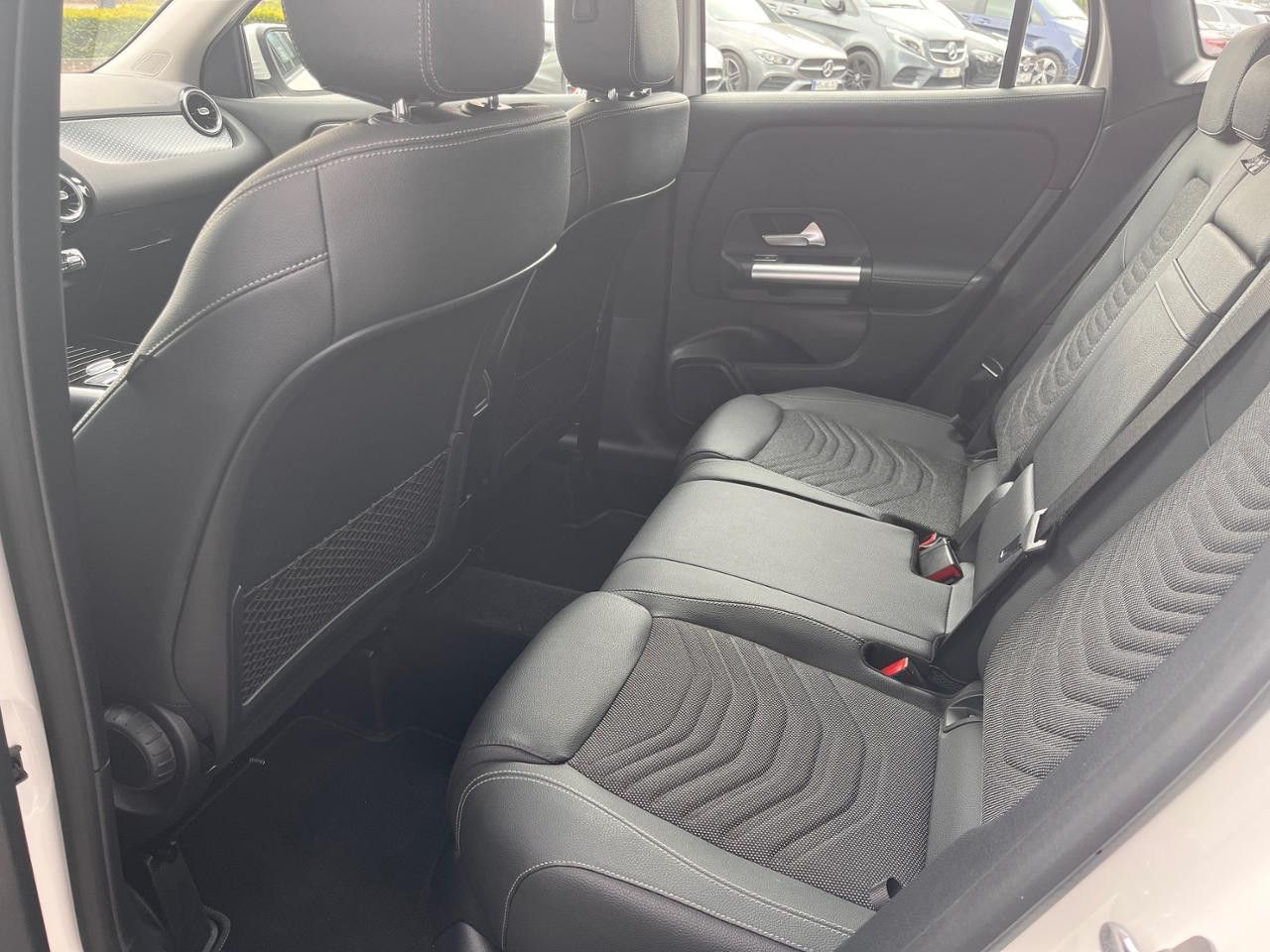 Fahrzeugbild 11 / 15