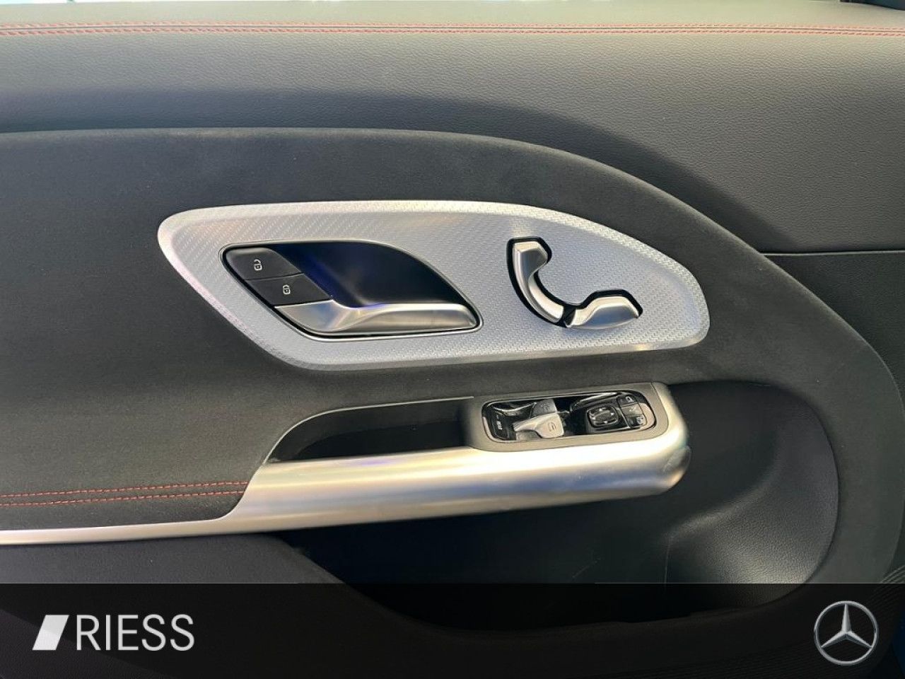 Mercedes-Benz GLB – Bild 3