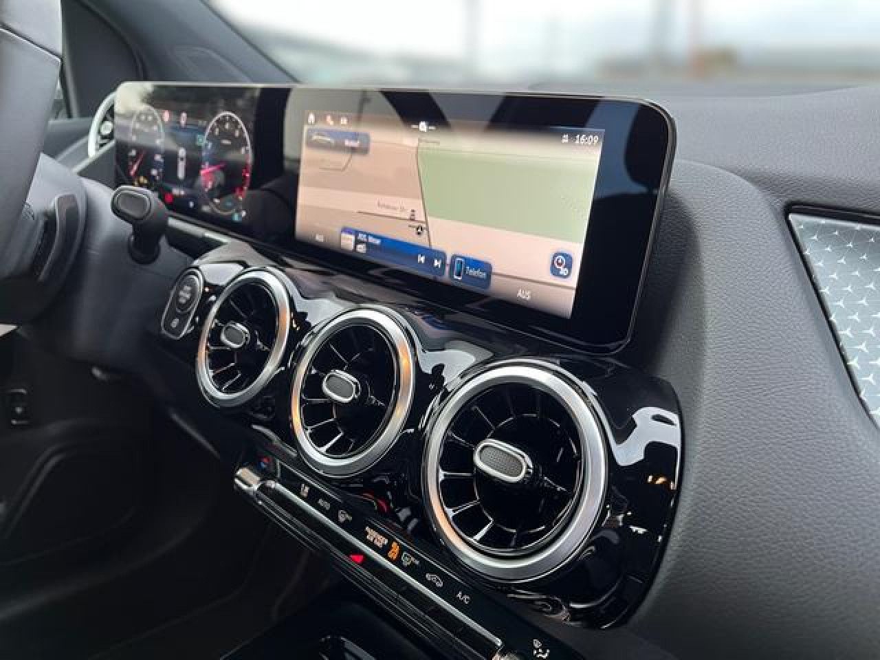 Fahrzeugbild 12 / 15