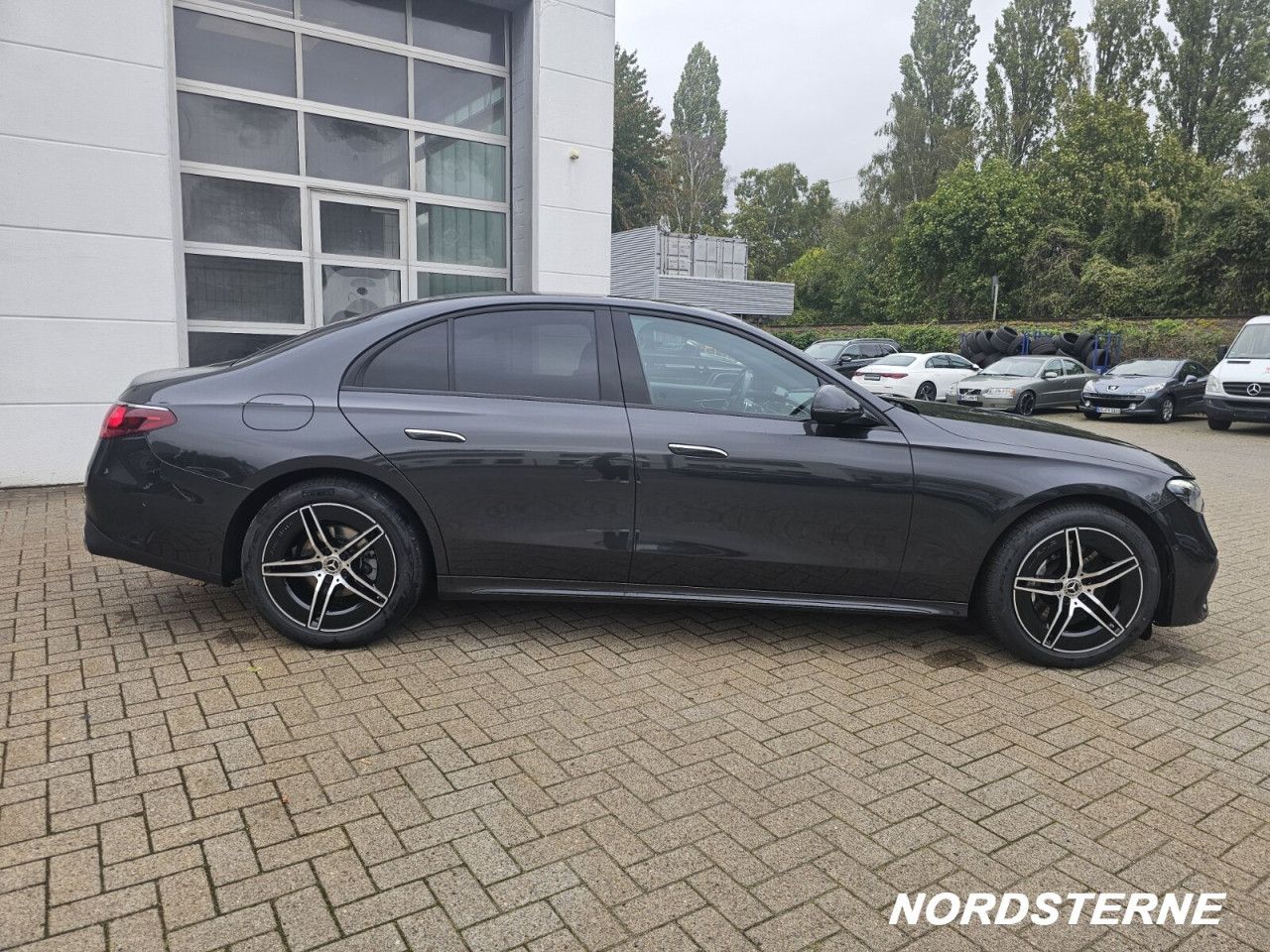 Mercedes-Benz E-Klasse – Bild 2