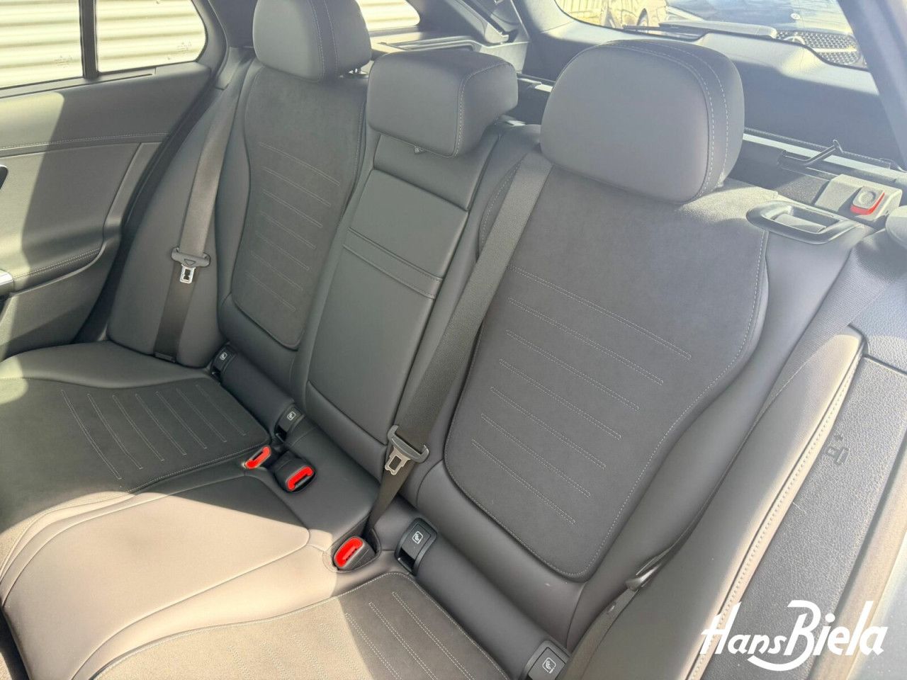 Fahrzeugbild 11 / 19