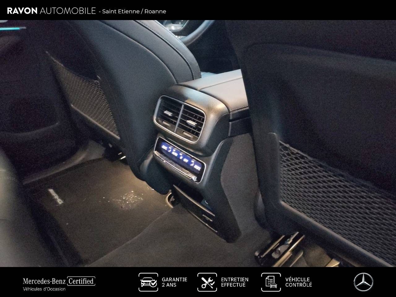 Photo du v&eacute;hicule 18 / 18