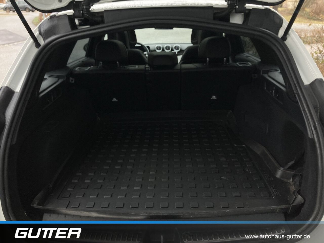 Fahrzeugbild 19 / 25