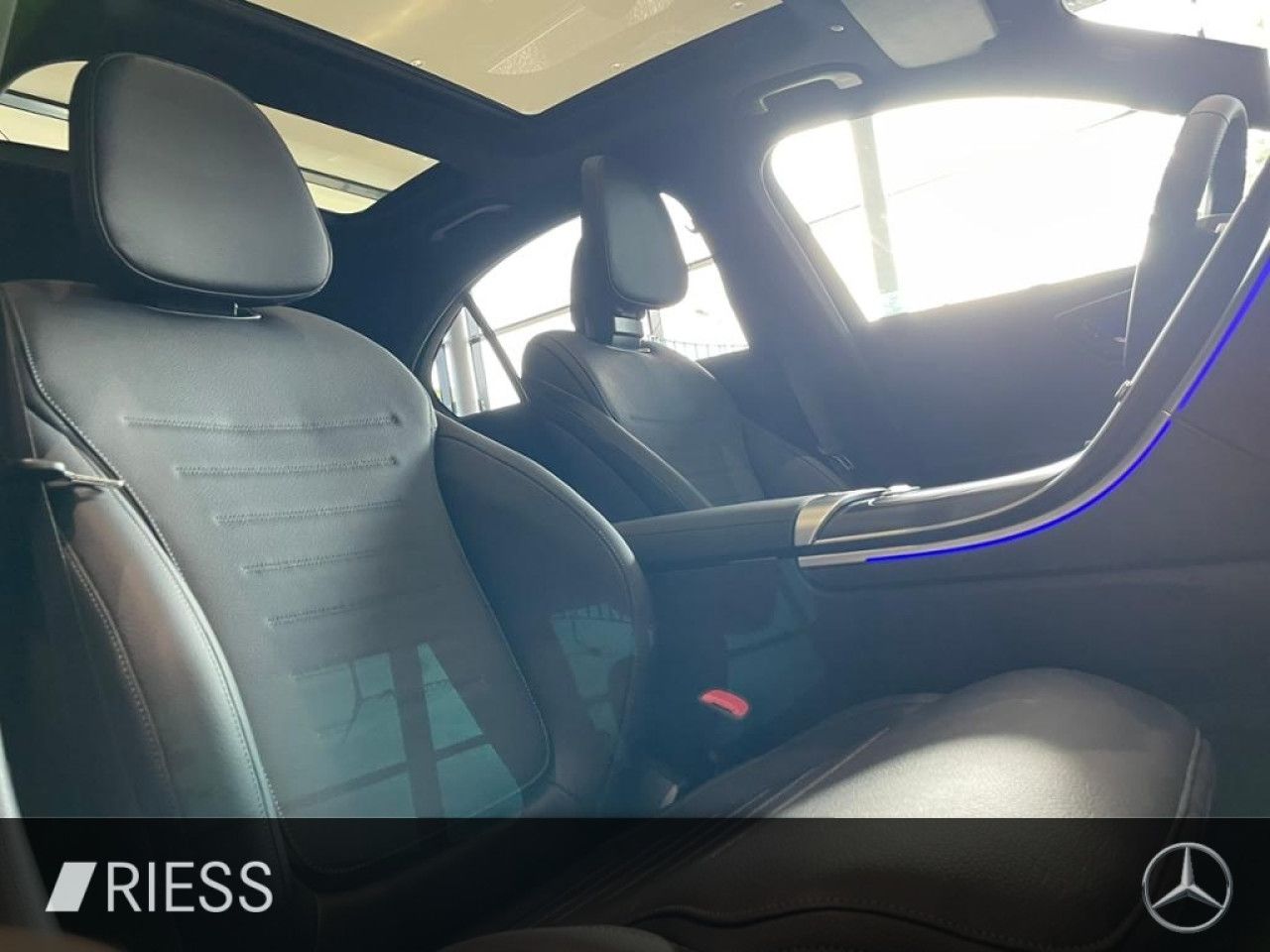 Mercedes-Benz C-Klasse – Bild 10