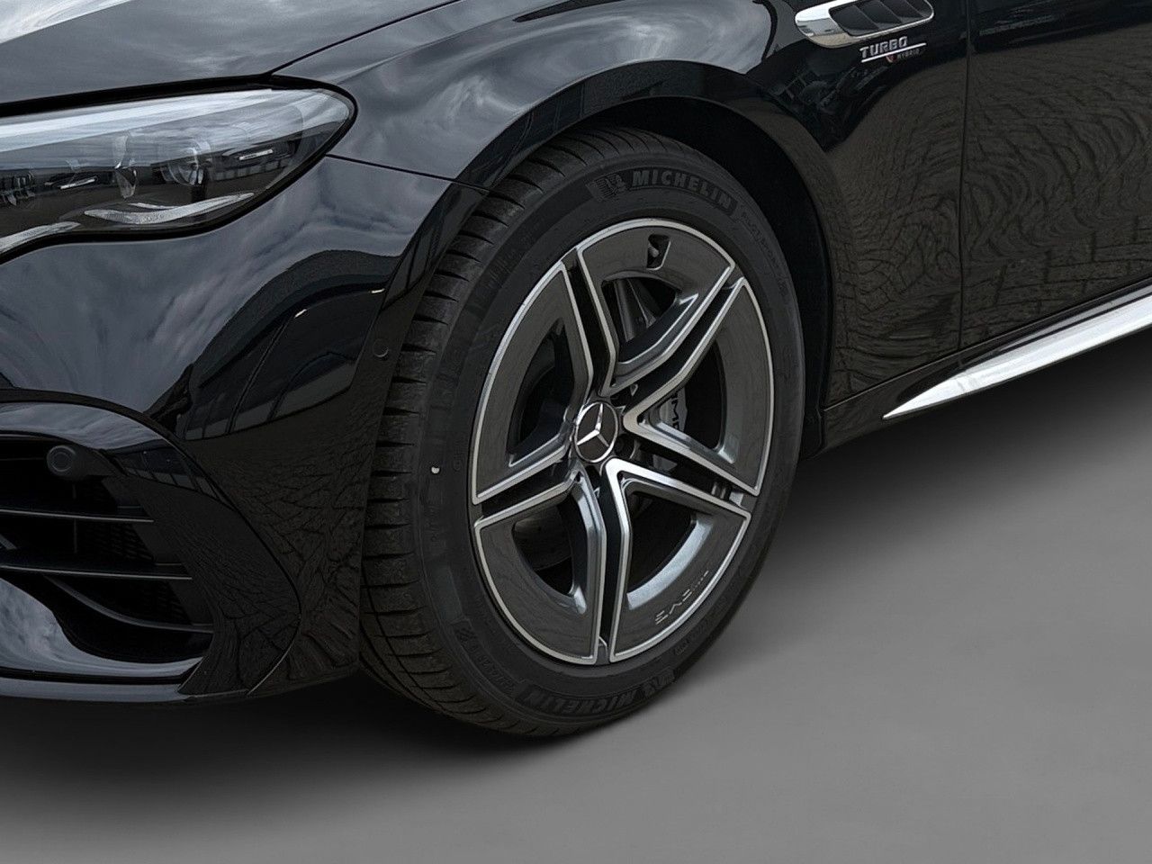 Mercedes-Benz E-Klasse – Bild 10