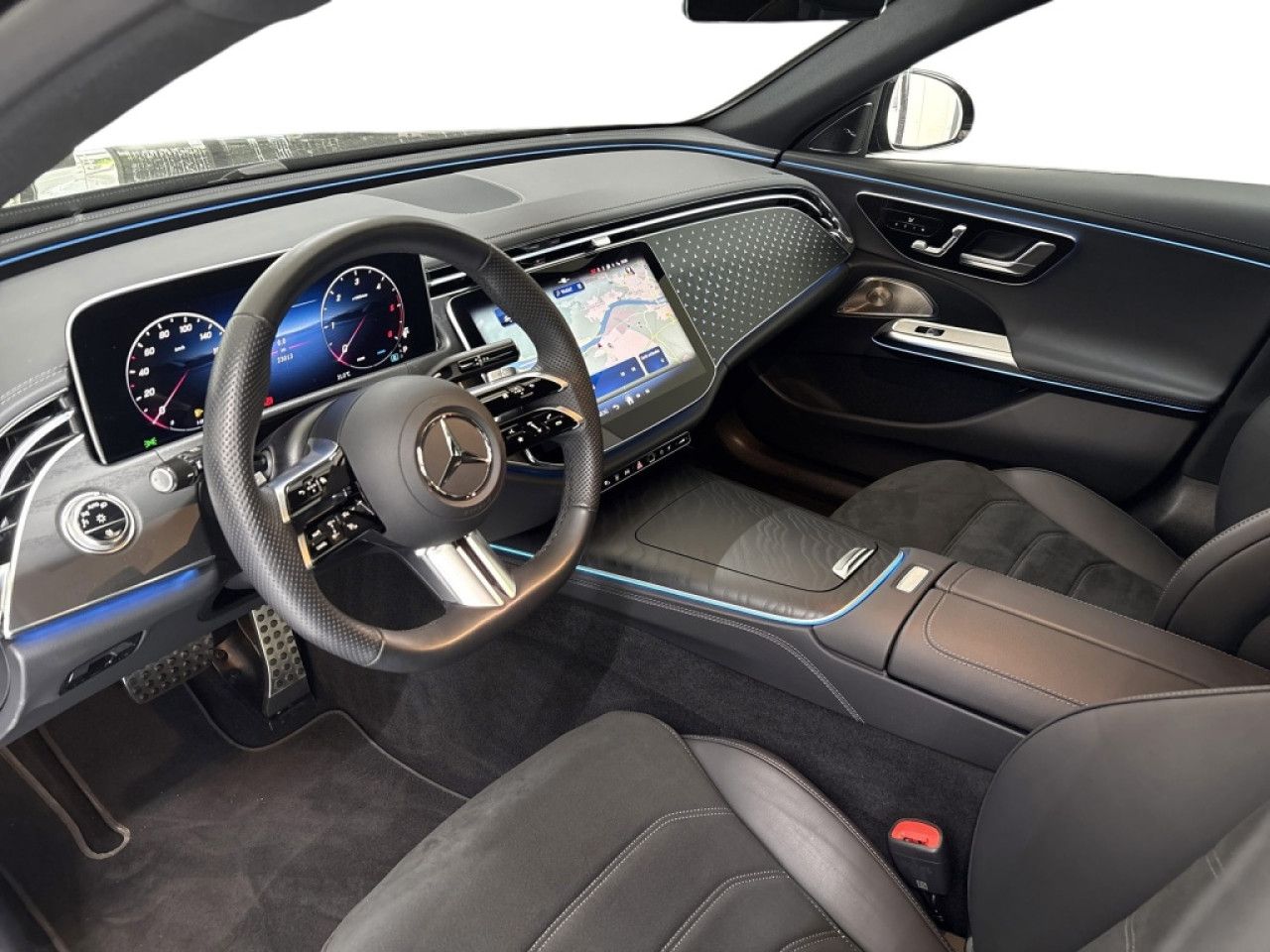 Mercedes-Benz E-Klasse – Bild 9