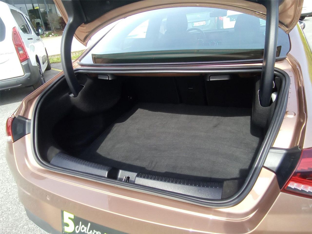 Fahrzeugbild 17 / 19