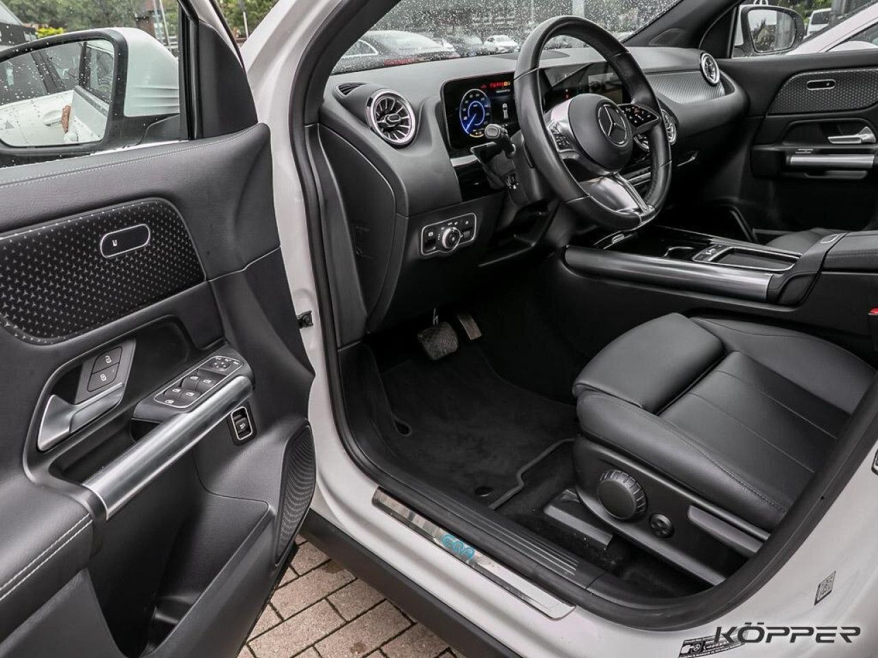 Mercedes-Benz EQA – Bild 9