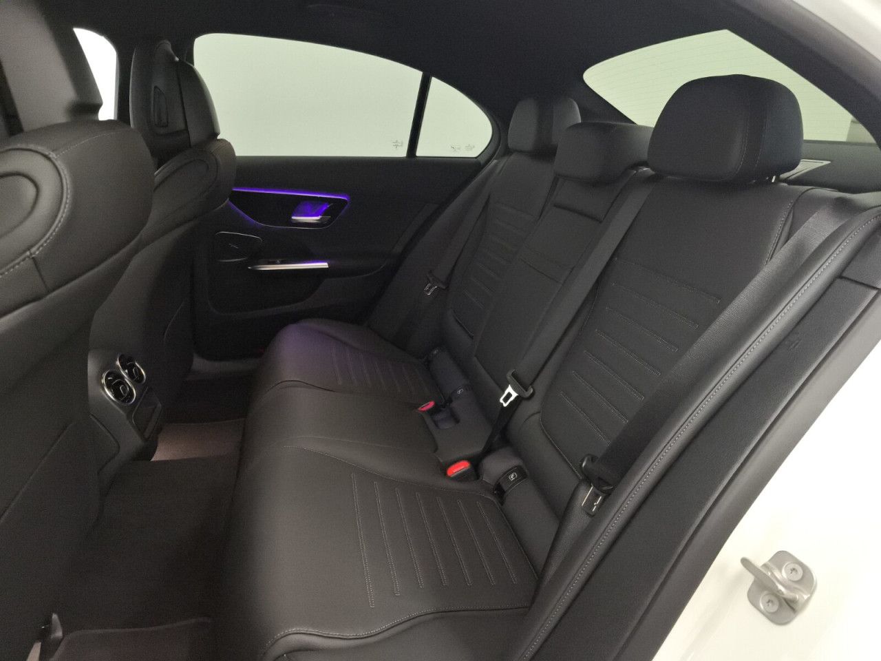 Mercedes-Benz C-Klasse – Bild 12