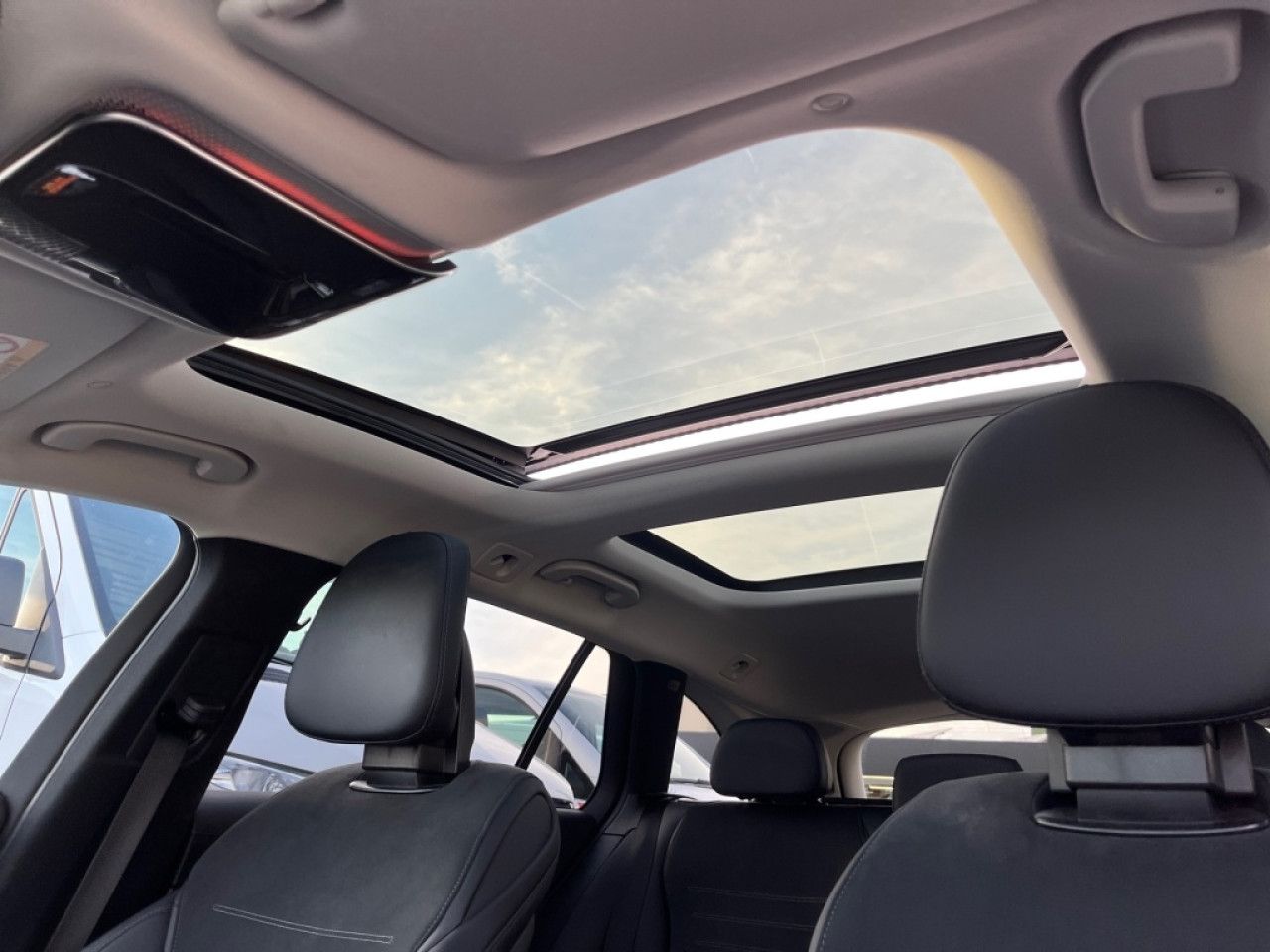 Mercedes-Benz C-Klasse – Bild 21