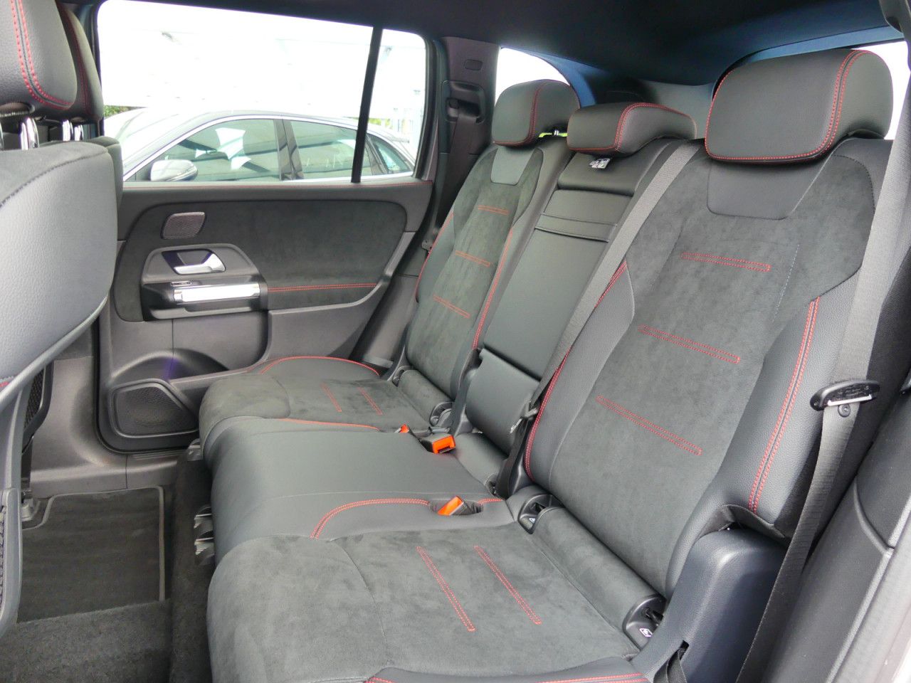 Mercedes-Benz EQB – Bild 10