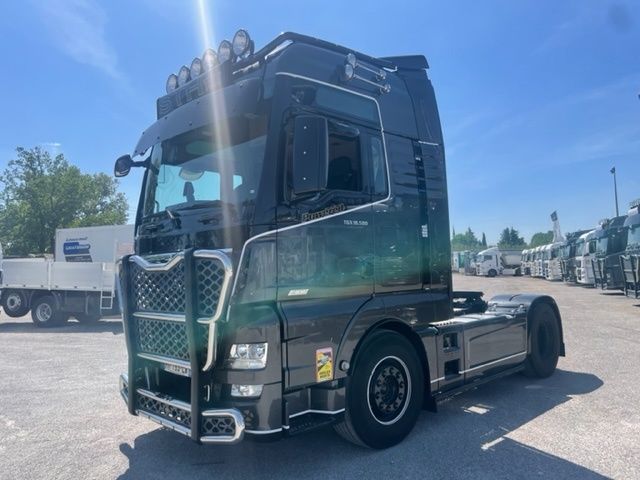 All available vehicles