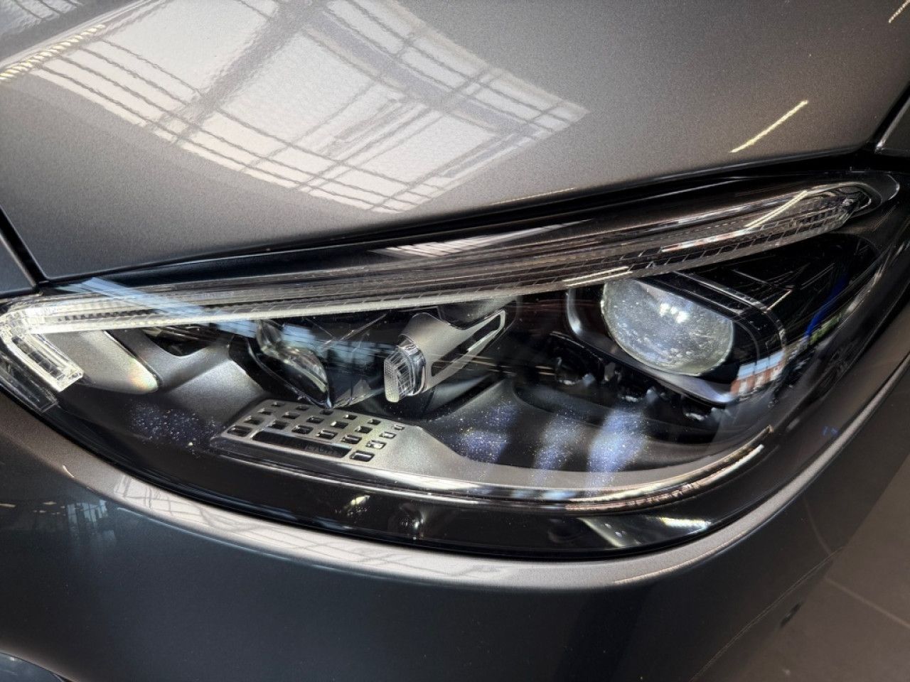 Mercedes-Benz C-Klasse – Bild 2