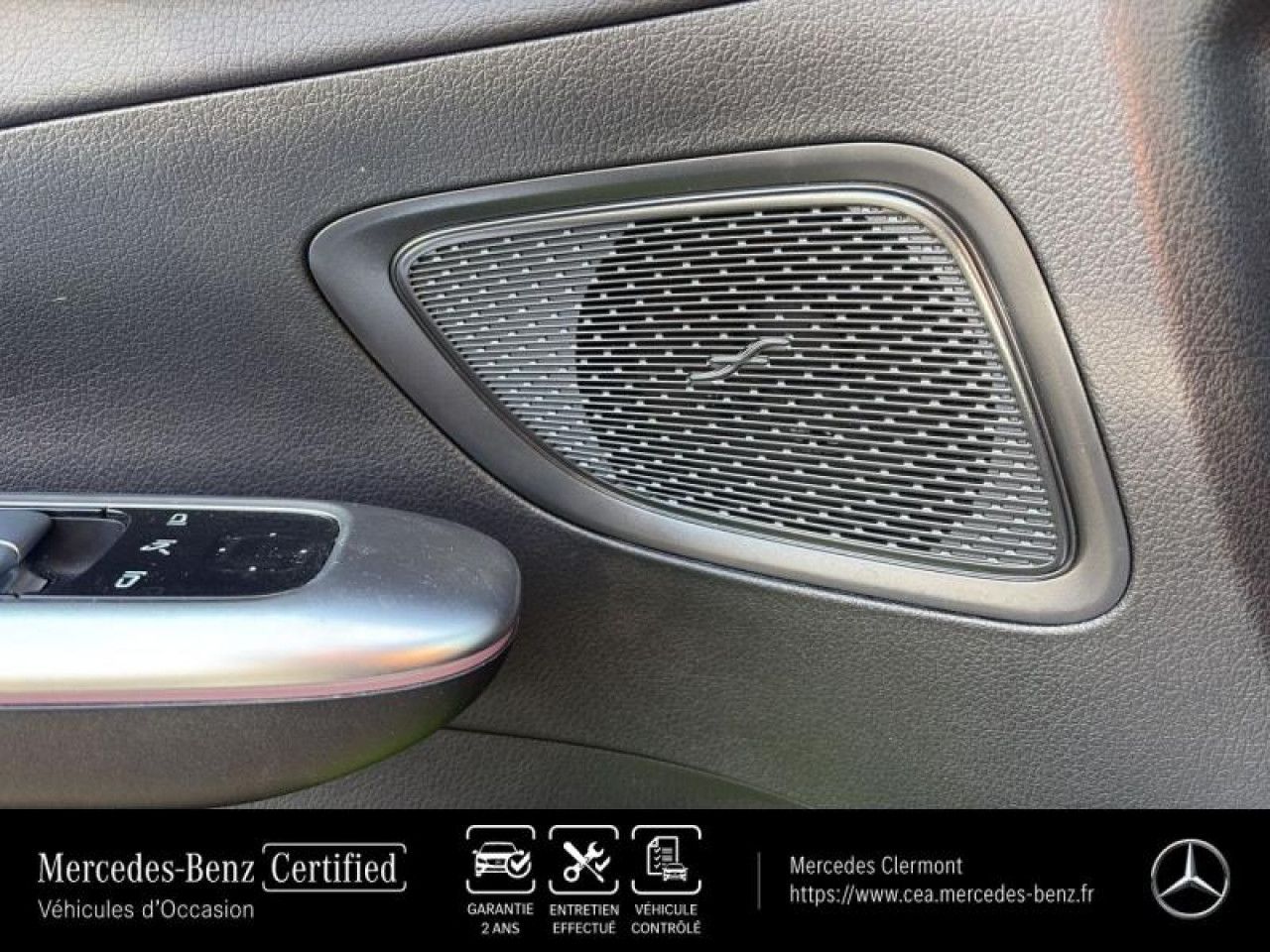 Photo du v&eacute;hicule 18 / 18