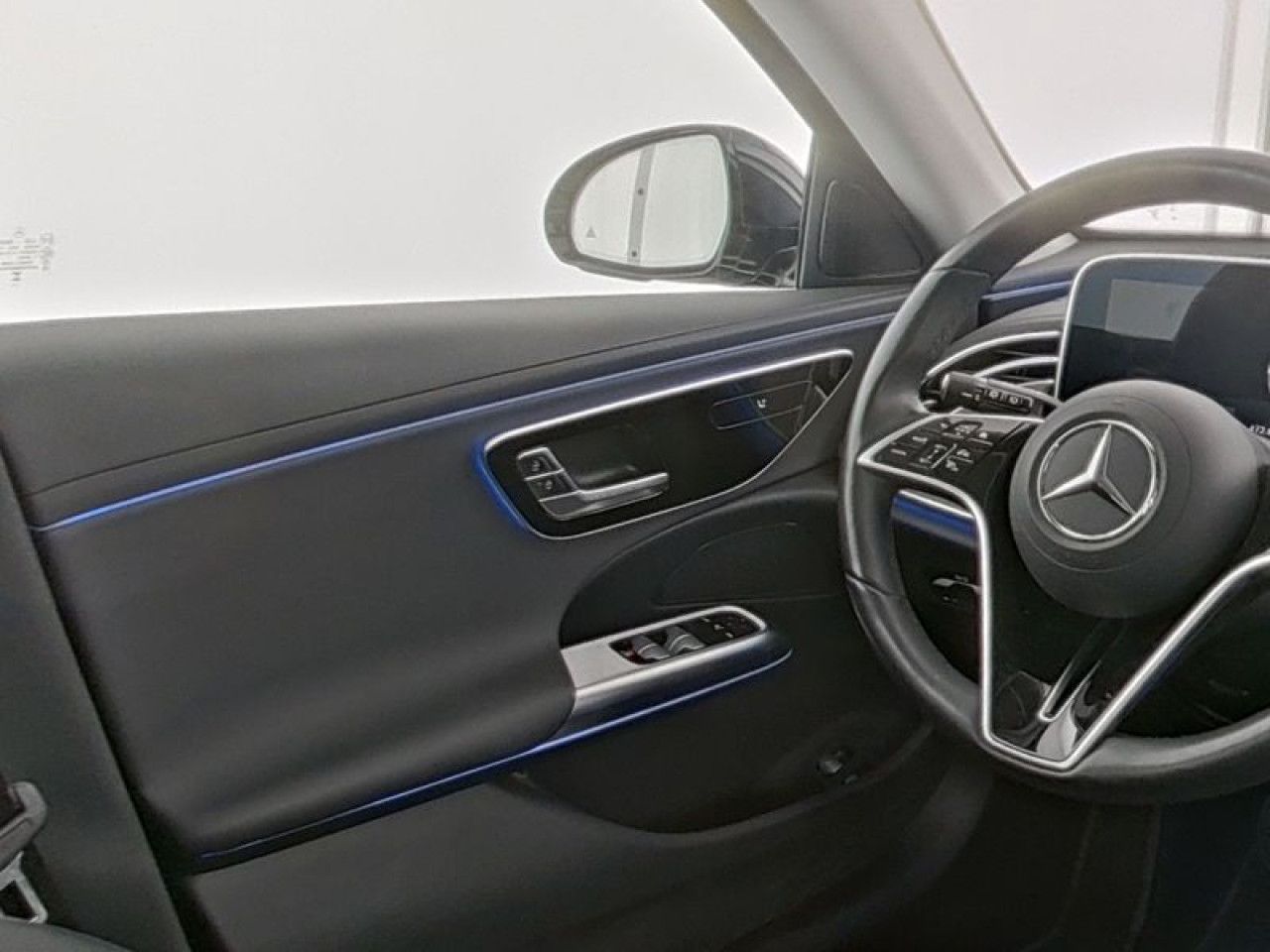 Mercedes-Benz E-Klasse – Bild 8