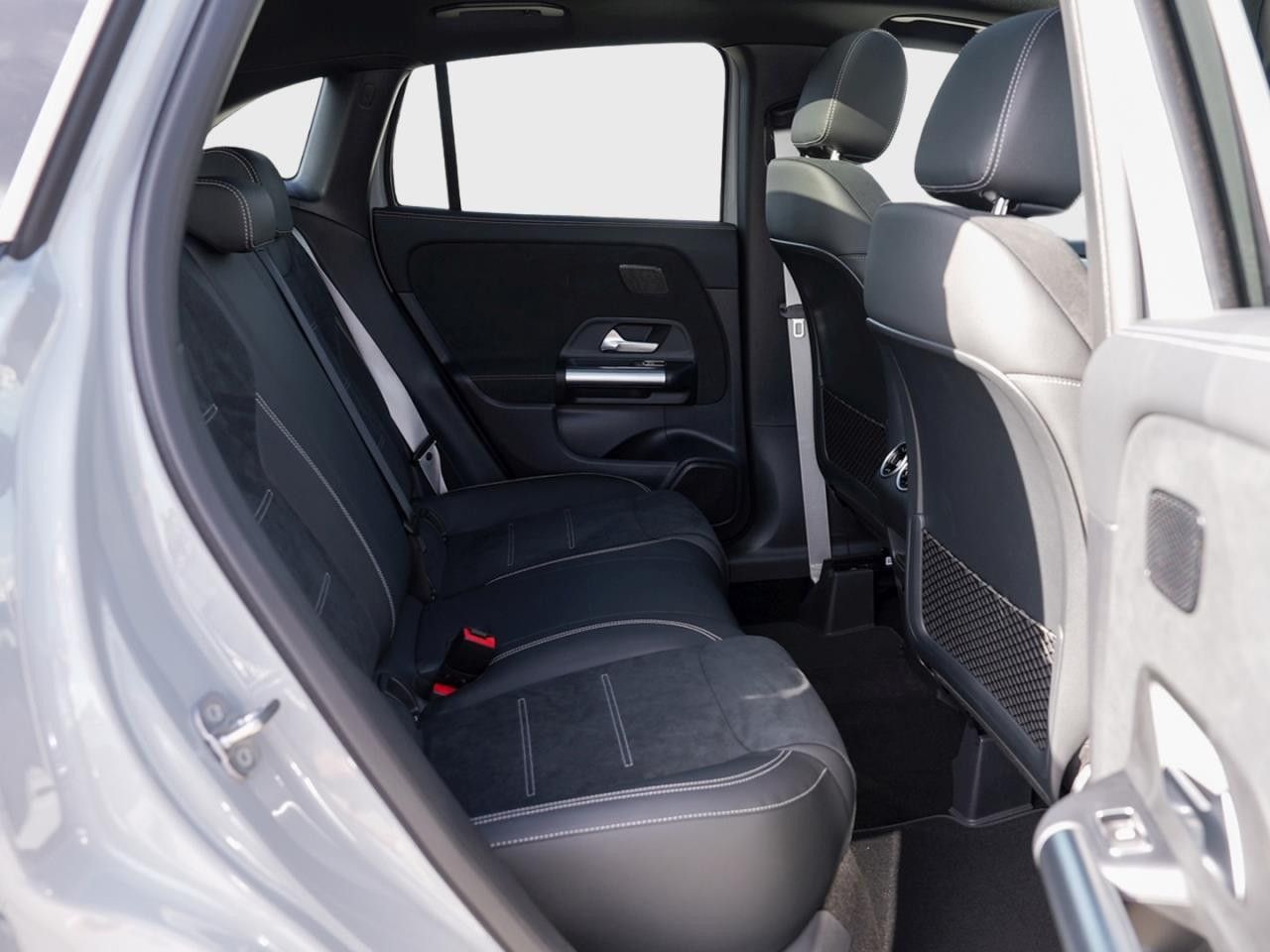 Mercedes-Benz GLA – Bild 11