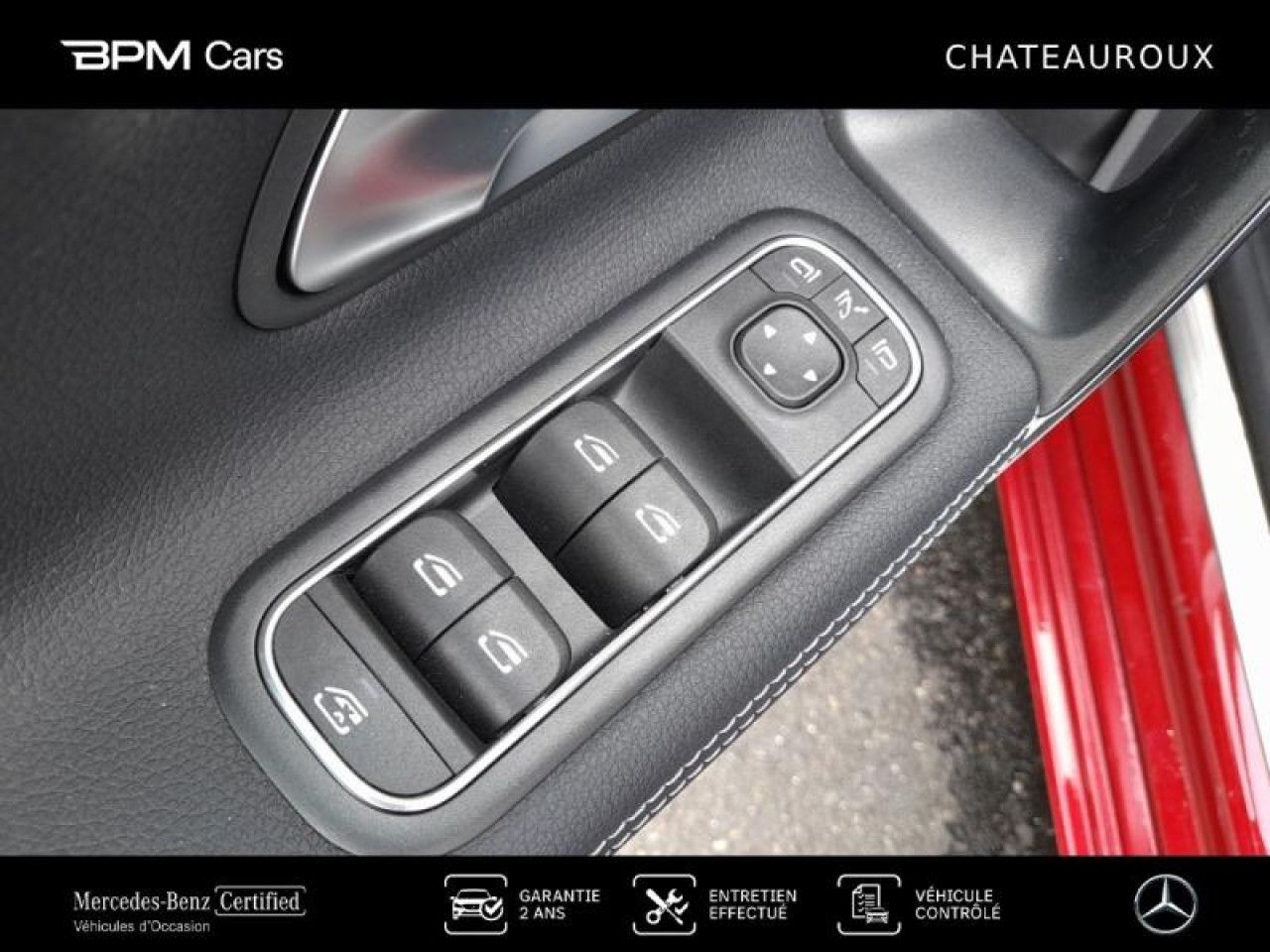 Photo du v&eacute;hicule 17 / 18