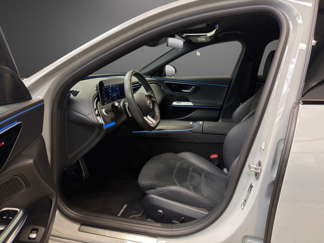 Mercedes-Benz E-Klasse – Bild 7