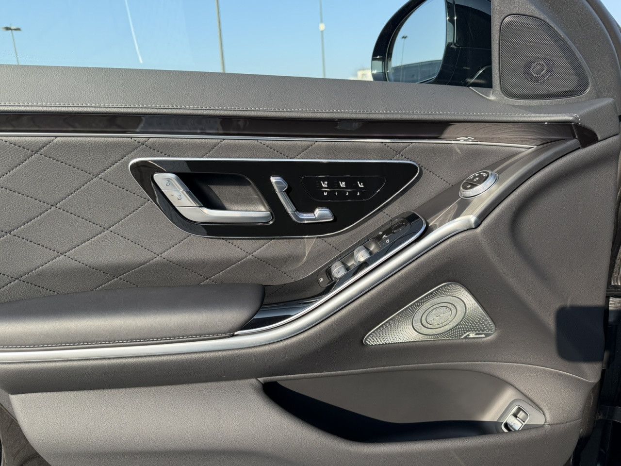 Mercedes-Benz S-Klasse – Bild 21