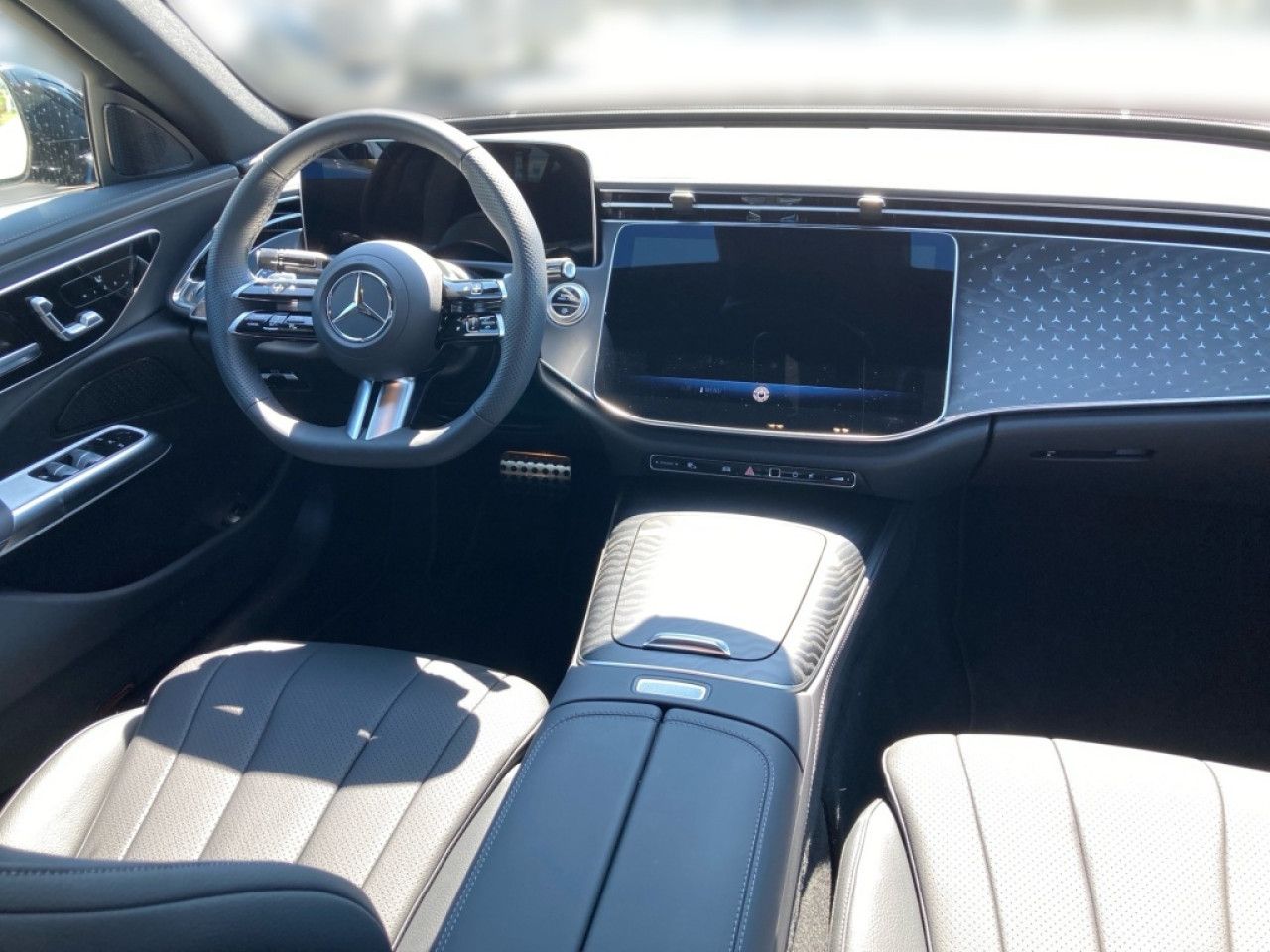 Mercedes-Benz E-Klasse – Bild 9