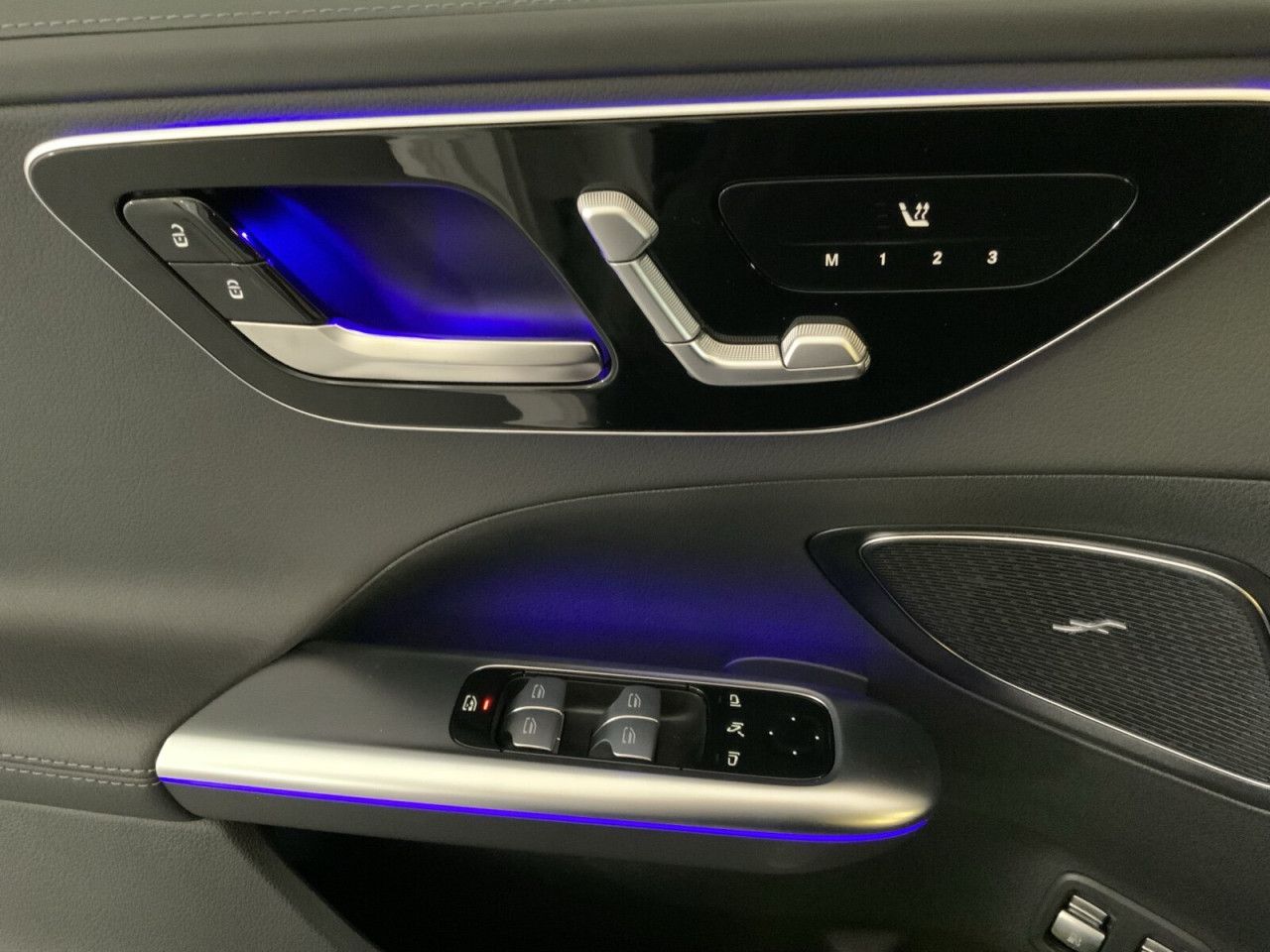 Mercedes-Benz C-Klasse – Bild 12