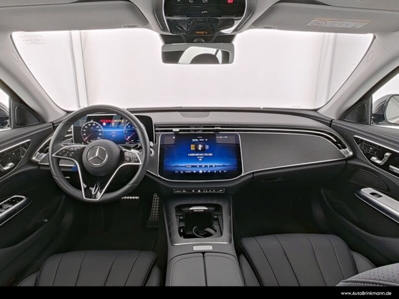 Mercedes-Benz E-Klasse – Bild 7