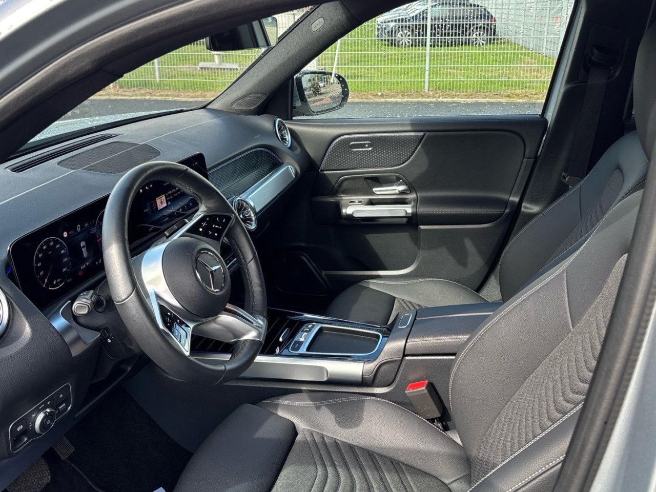 Mercedes-Benz GLB – Bild 16