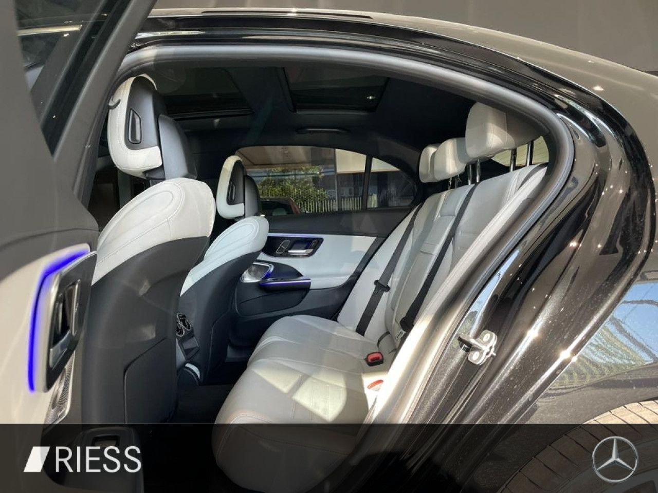 Mercedes-Benz C-Klasse – Bild 4