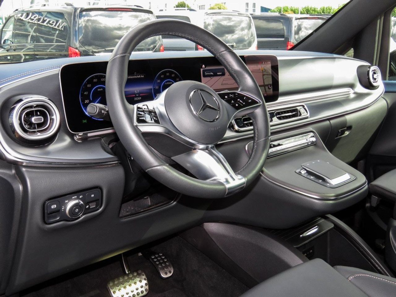 Mercedes-Benz EQV – Bild 10