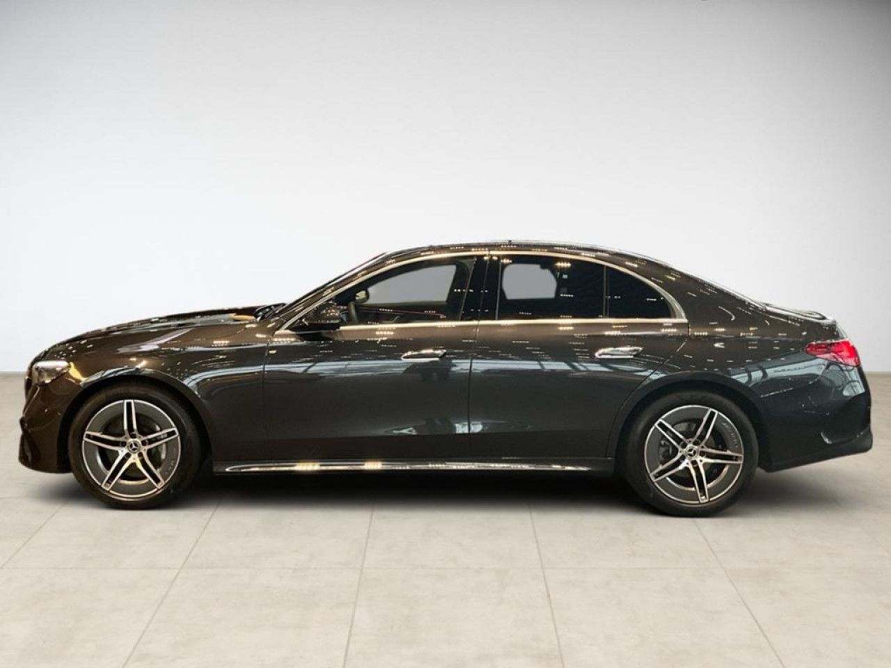 Mercedes-Benz E-Klasse – Bild 3