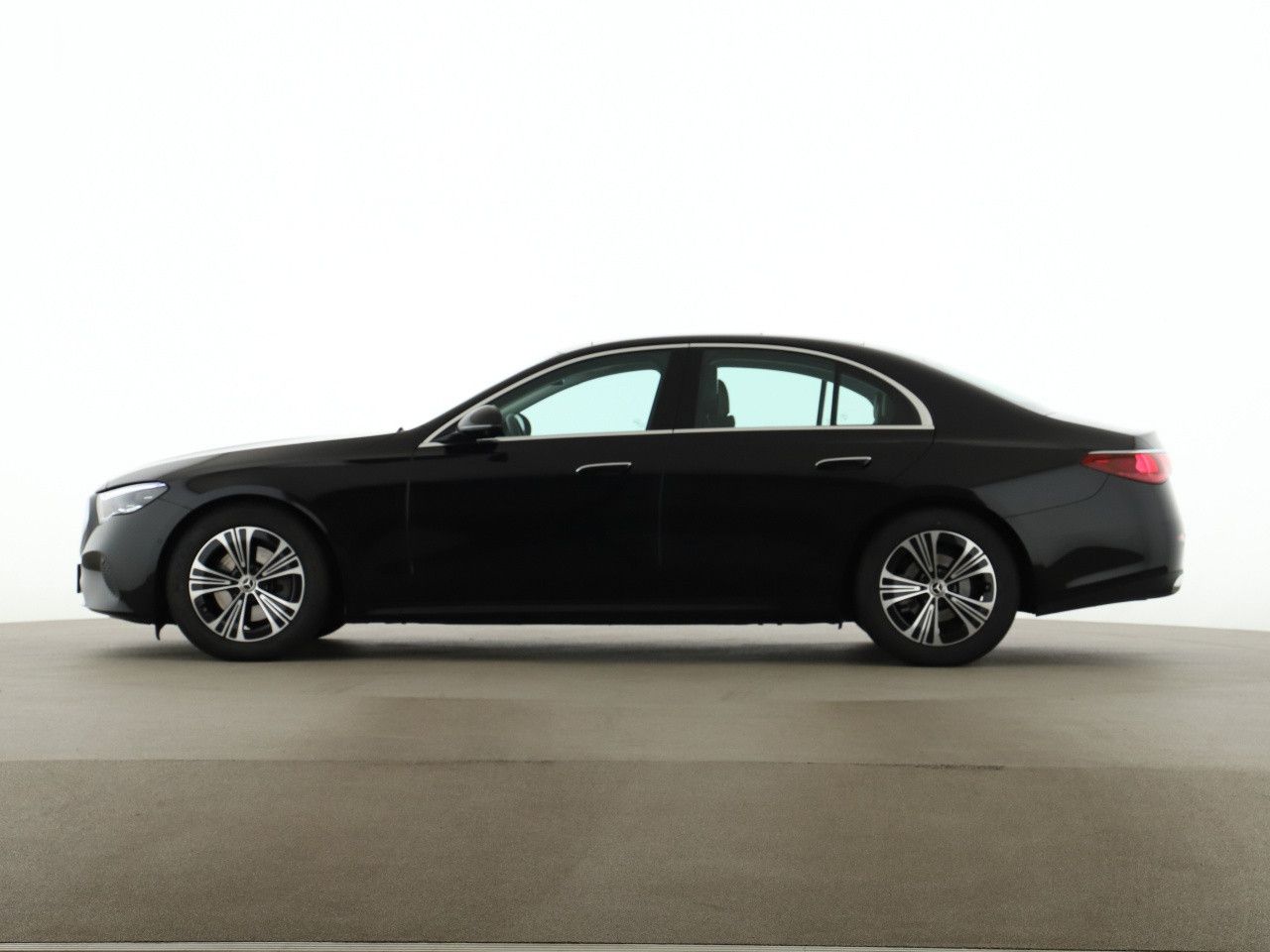 Mercedes-Benz E-Klasse – Bild 2