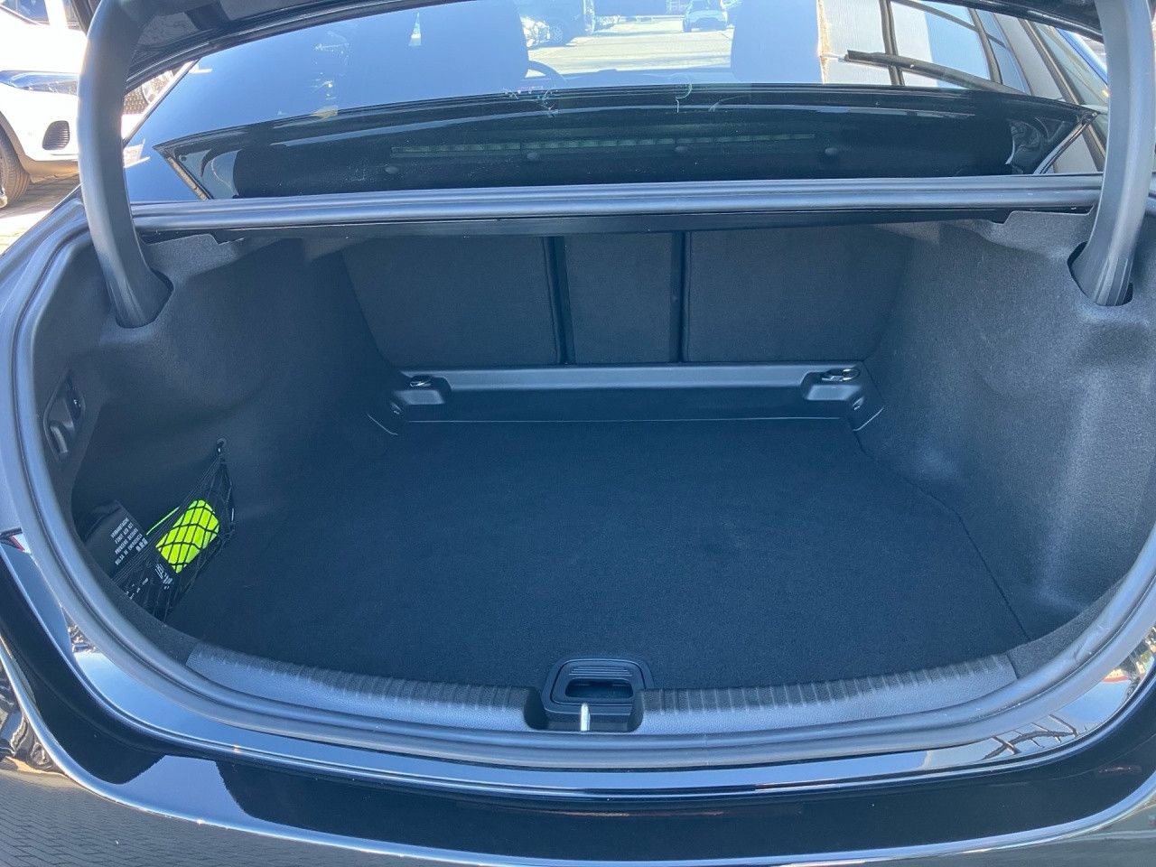 Mercedes-Benz C-Klasse – Bild 8