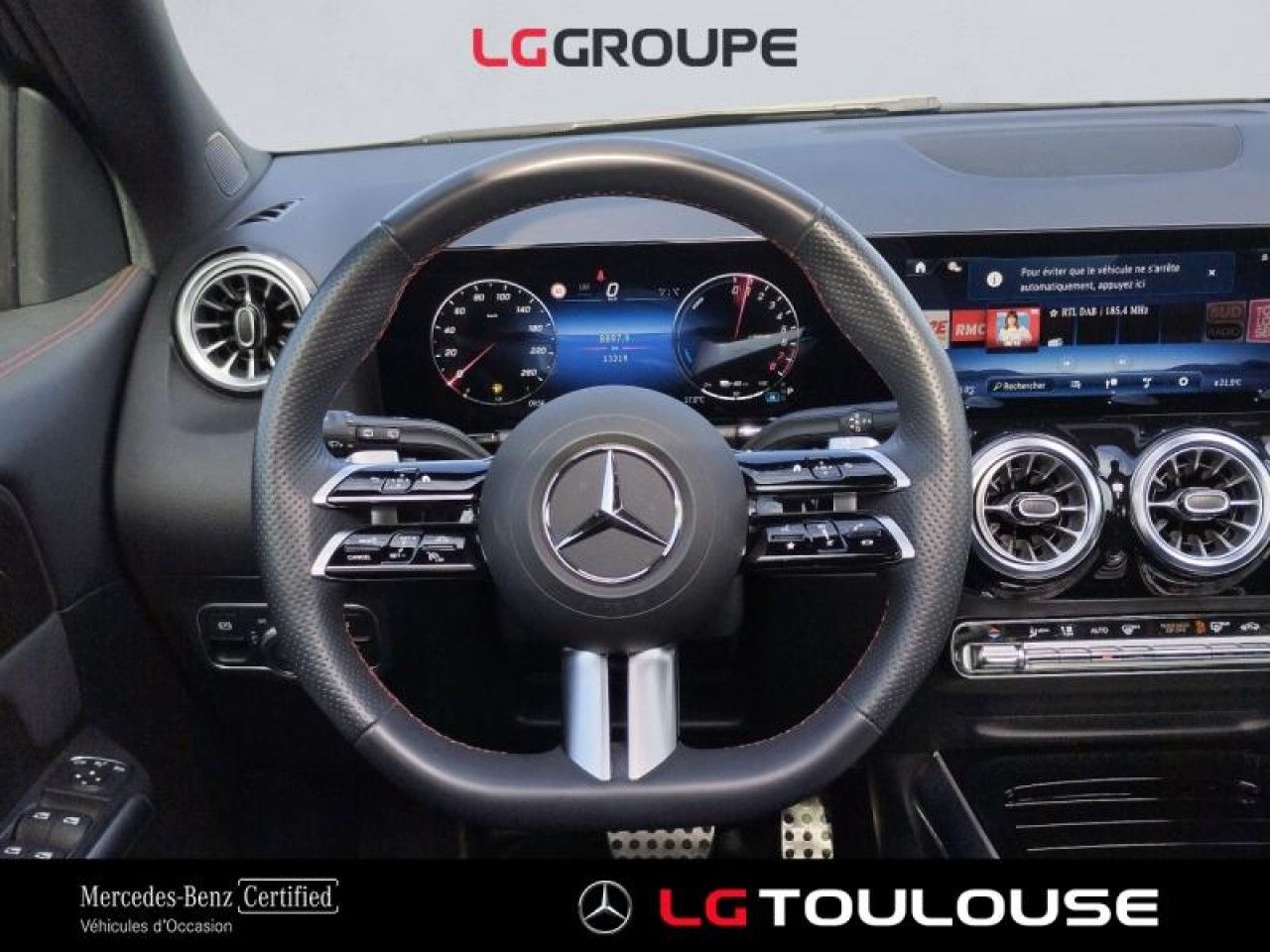 Photo du v&eacute;hicule 13 / 18