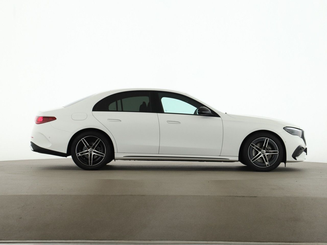 Mercedes-Benz E-Klasse – Bild 7