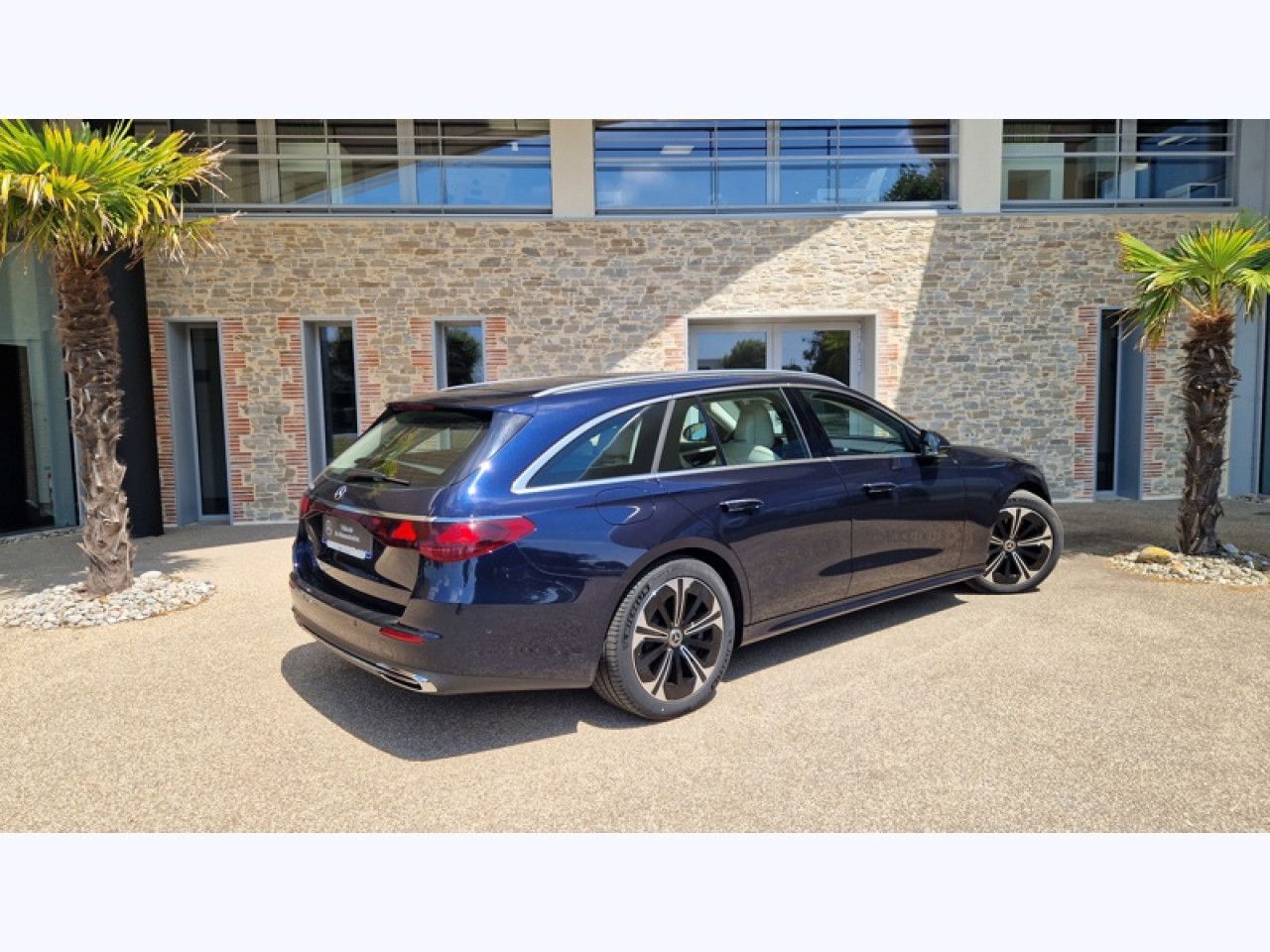 Photo du v&eacute;hicule 4 / 18