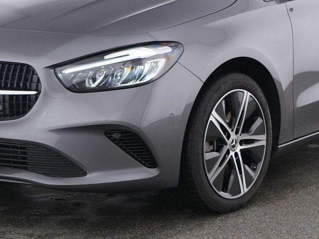 Last viewed vehicle image 3
