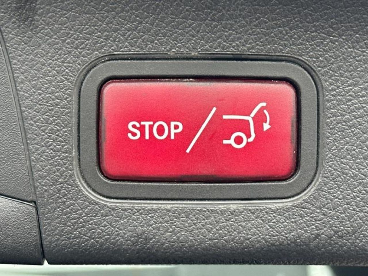 Photo du v&eacute;hicule 17 / 18