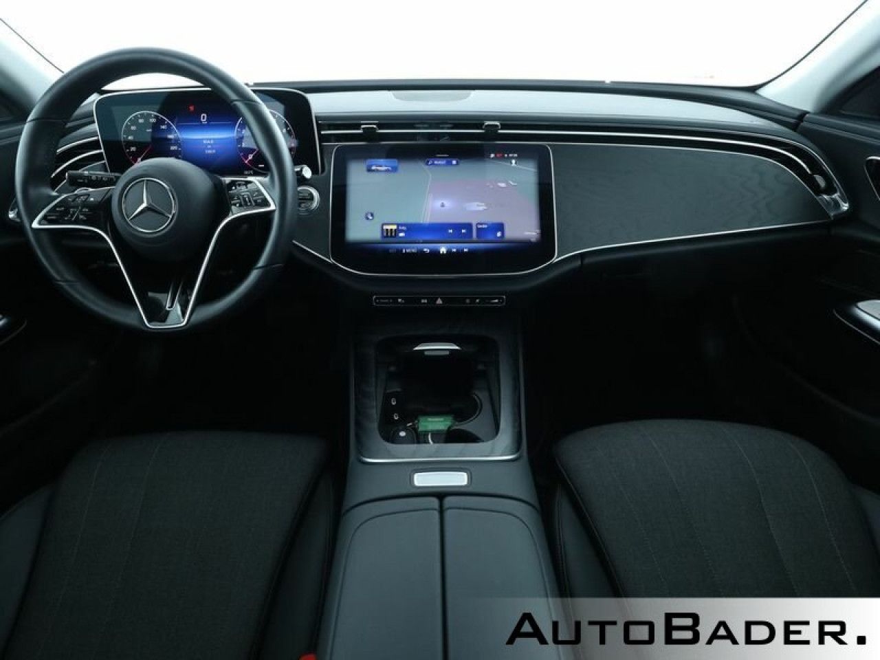Mercedes-Benz E-Klasse – Bild 9