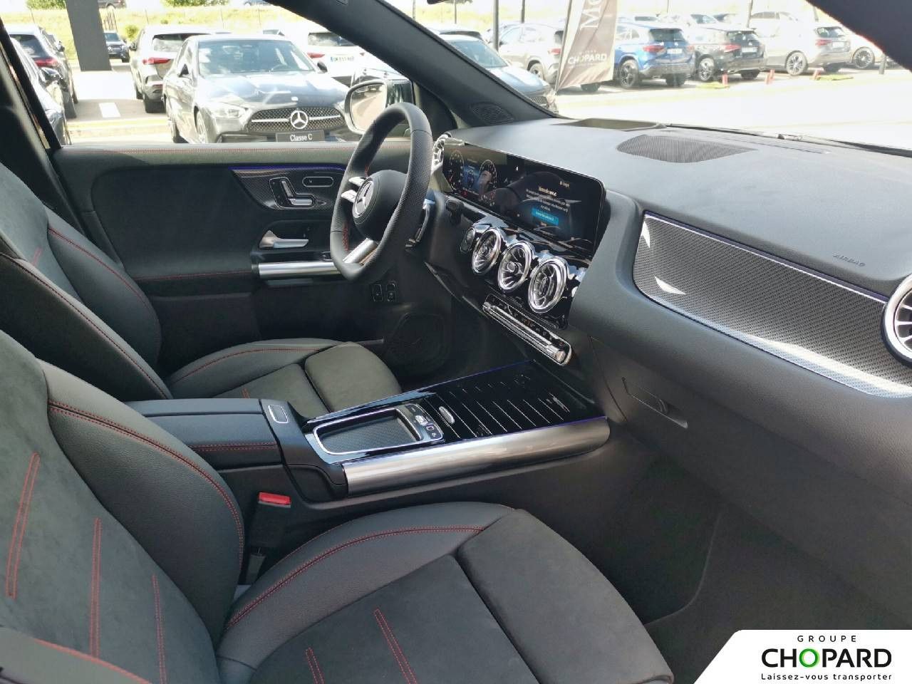 Photo du v&eacute;hicule 13 / 18