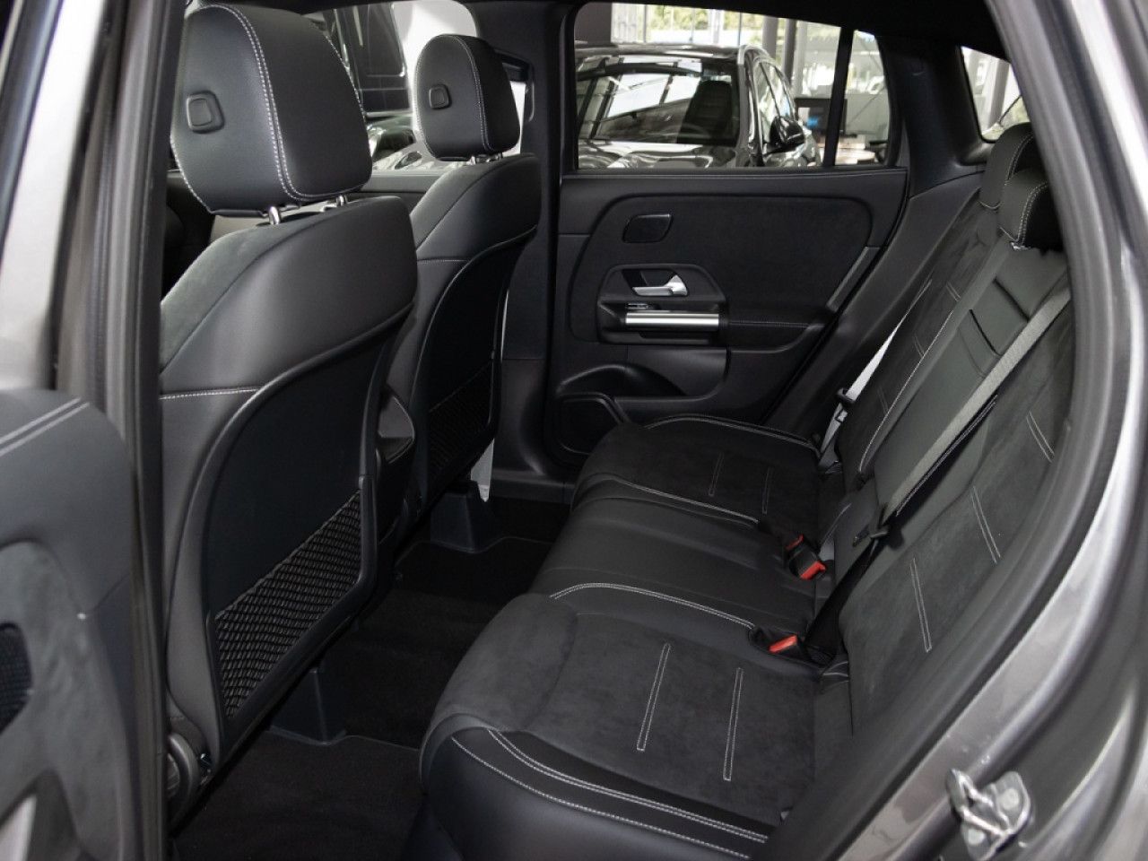Mercedes-Benz GLA – Bild 11