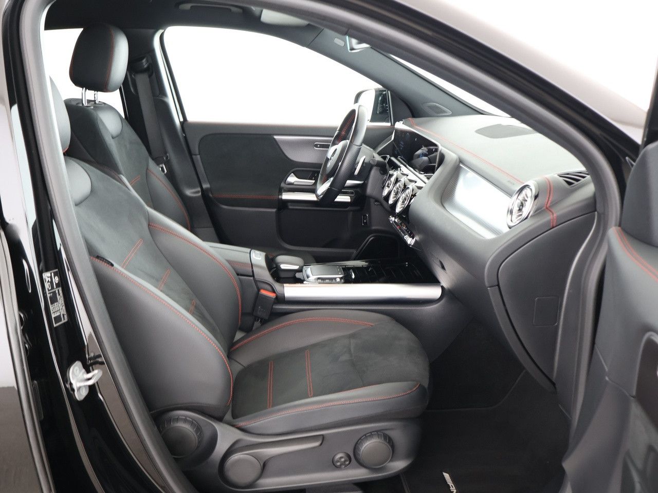 Mercedes-Benz EQA – Bild 9