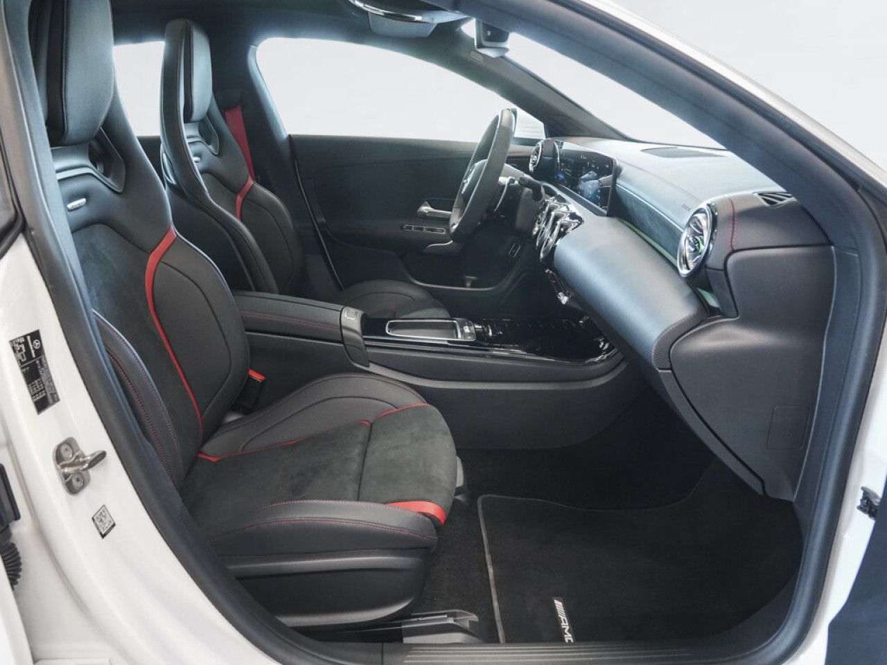Mercedes-Benz CLA – Bild 5