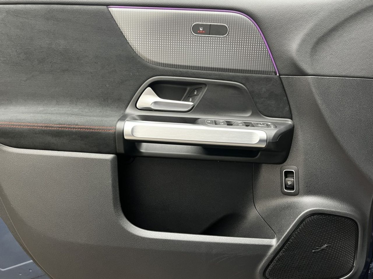 Photo du v&eacute;hicule 18 / 18