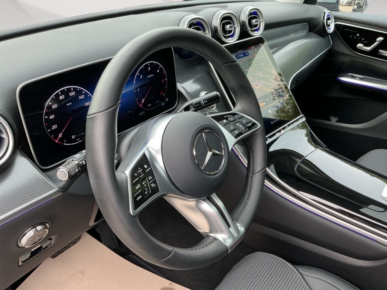 Mercedes-Benz GLC – Bild 10