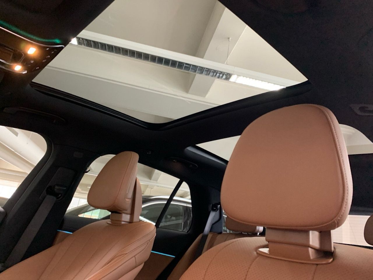 Mercedes-Benz E-Klasse – Bild 14