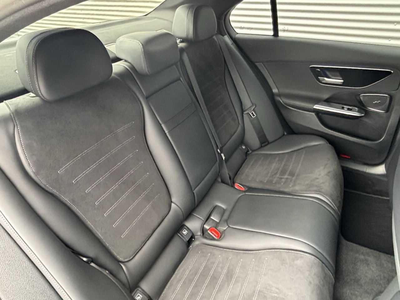 Mercedes-Benz C-Klasse – Bild 17