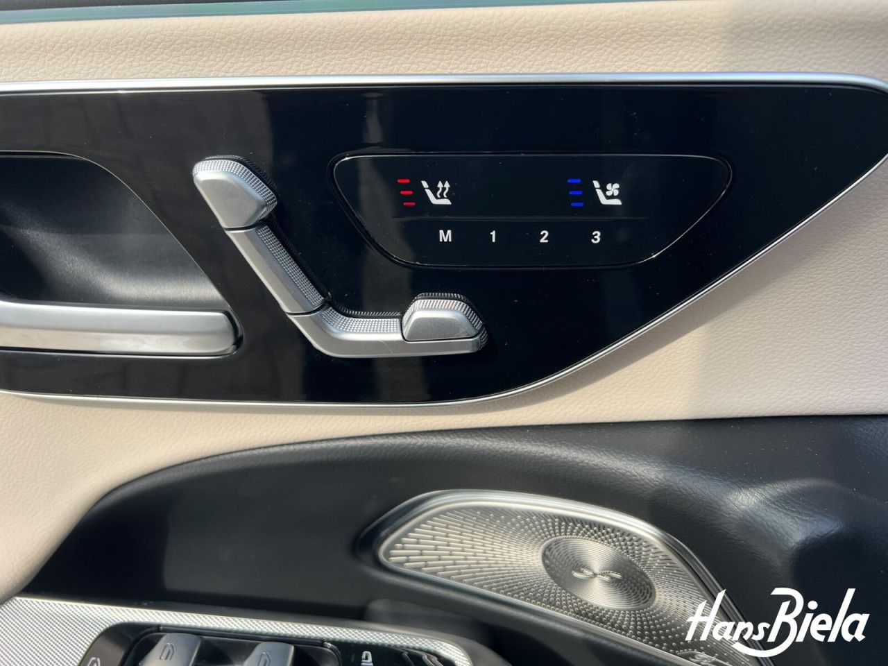 Mercedes-Benz E-Klasse – Bild 17